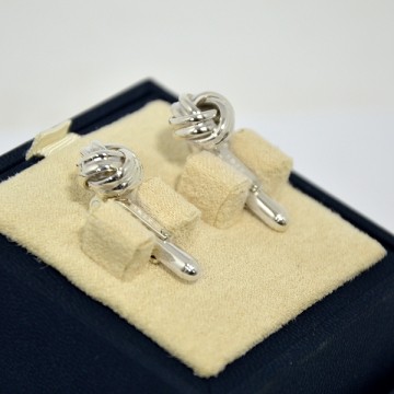 Cufflinks