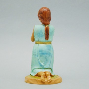 Statue Girl on Her Knees...