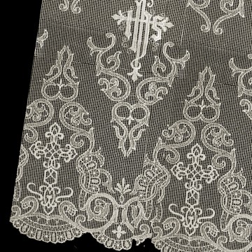 Border Trim in Marquisette...