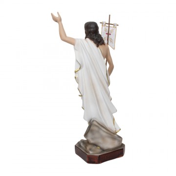 Risen Christ Statue in...