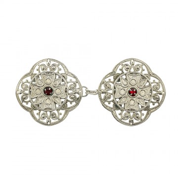 Cope Clasp in Silver Metal...
