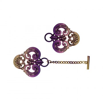 Cope Clasp in Golden and...