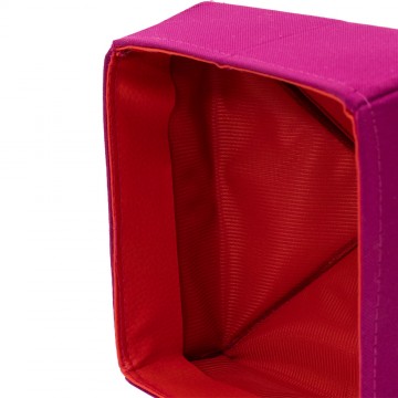 Four-peaked Purple Biretta