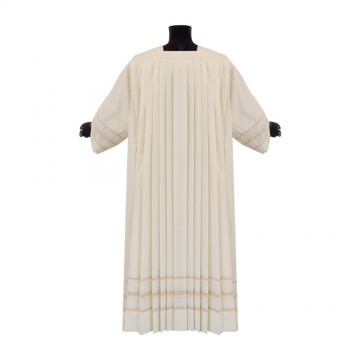 Pleated Alb in Wool and...