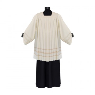 Pleated Surplice in Wool...