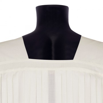 Pleated Alb in Wool Blend