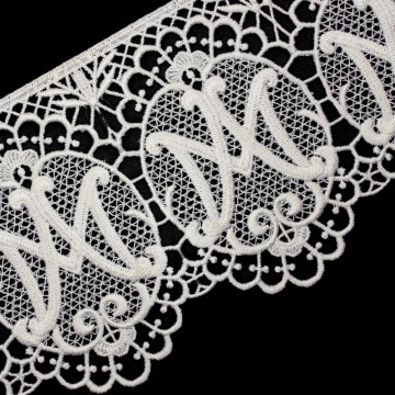 Macramé Lace Band Marian...