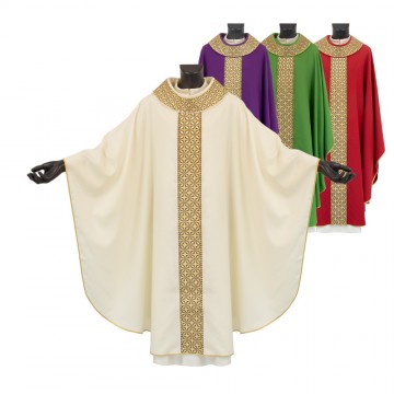 Priest Chasuble in Pure Wool