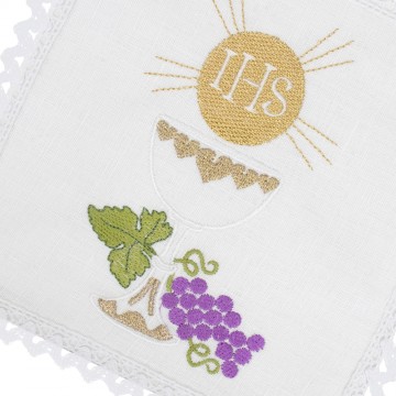 Chalice Pall Chalice Grapes...