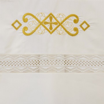 Ivory Colored Priest Alb in...