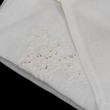 Hand-Embroidered Mass Set