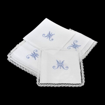 Marian Mass Set in Pure Linen