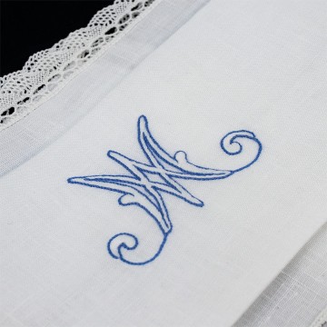 Marian Mass Set in Pure Linen
