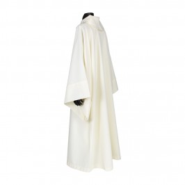 Benedictine Alb in Polyester