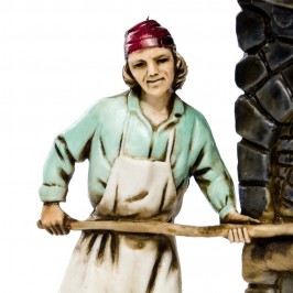 Pizza Maker at the Oven Landi